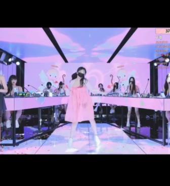 BJ脱衣舞女团